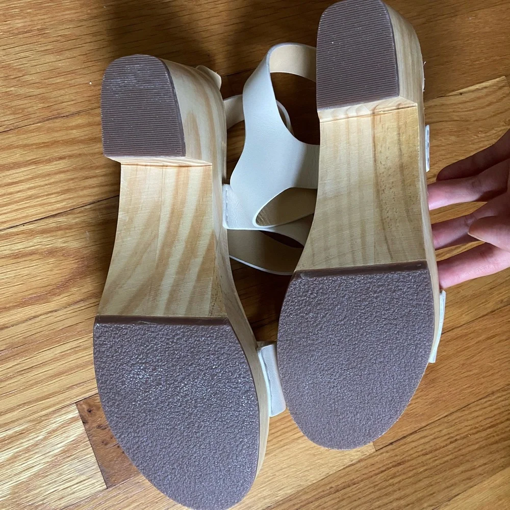 Nisolo Cream Leather Clogs, size 10 - Picture 2 of 4